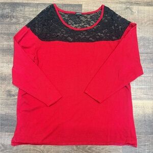 Torrid Size 4 (4X) Red Sweater With Black Lace In Floral Design
